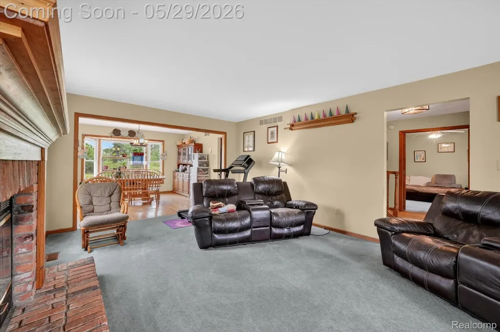 2533 W Sigler Road Ash Township MI 48117