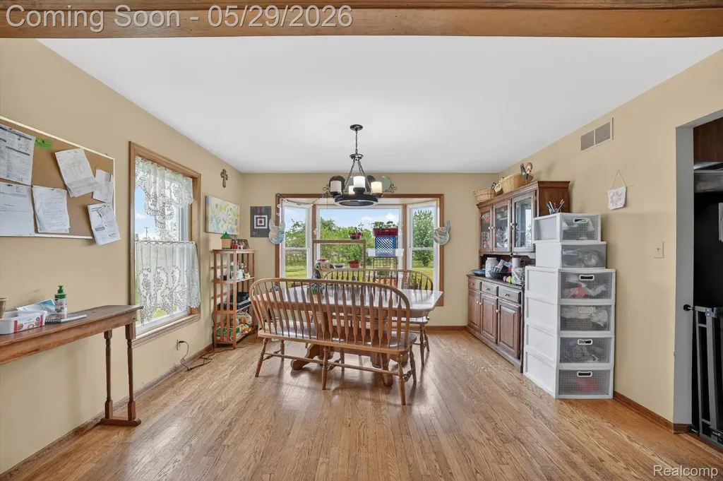 2533 W Sigler Road Ash Township MI 48117