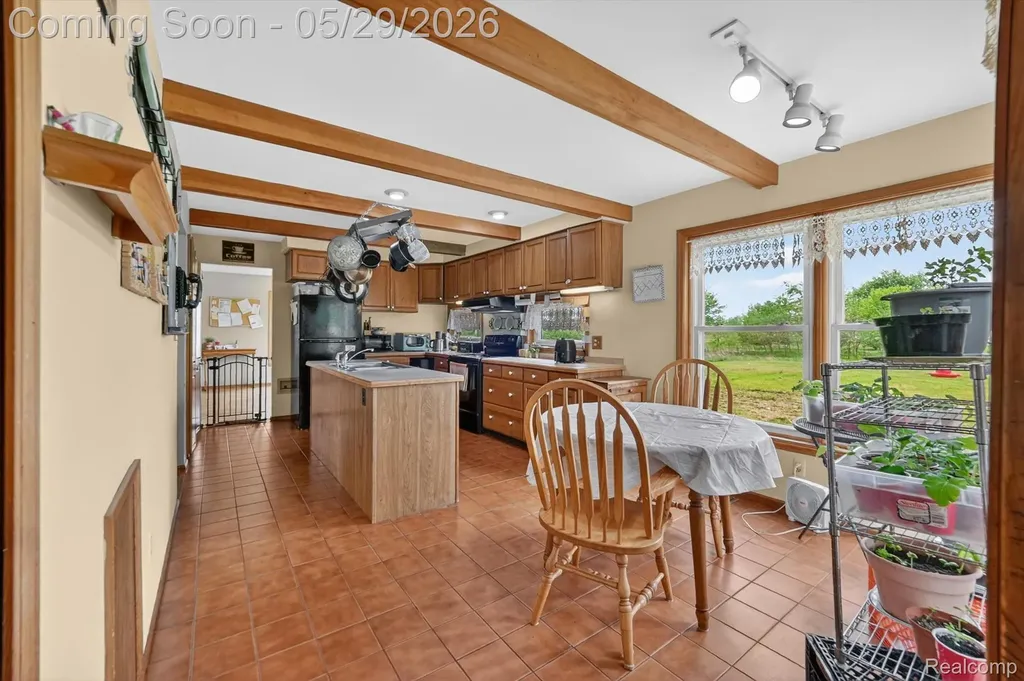 2533 W Sigler Road Ash Township MI 48117