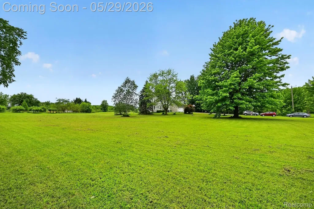 2533 W Sigler Road Ash Township MI 48117