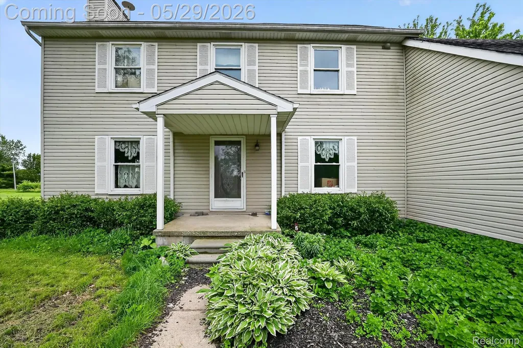 2533 W Sigler Road Ash Township MI 48117