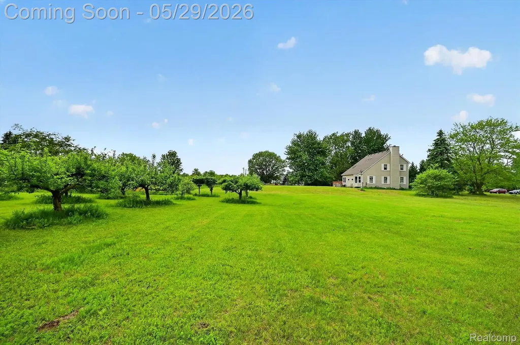 2533 W Sigler Road Ash Township MI 48117