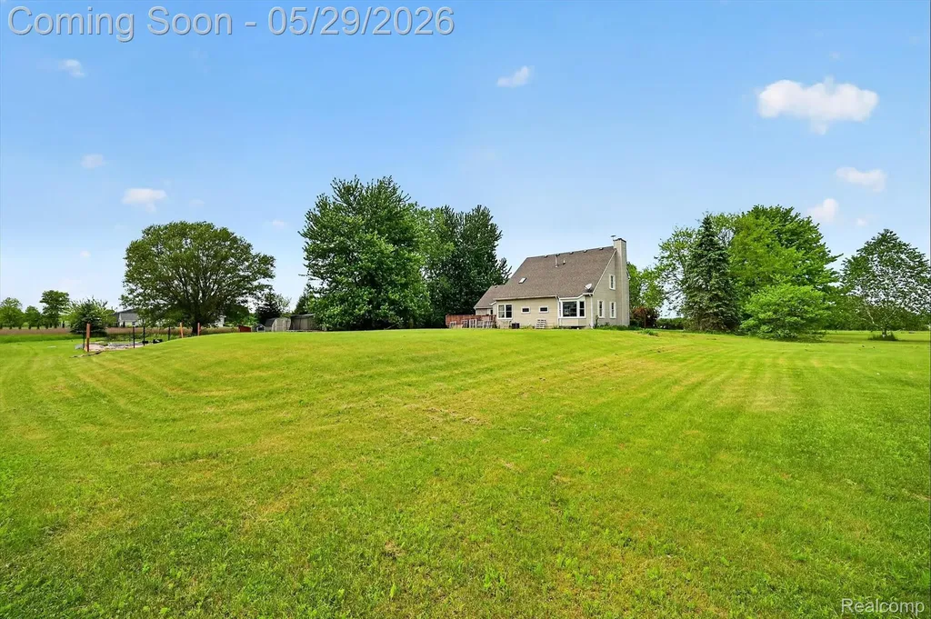 2533 W Sigler Road Ash Township MI 48117