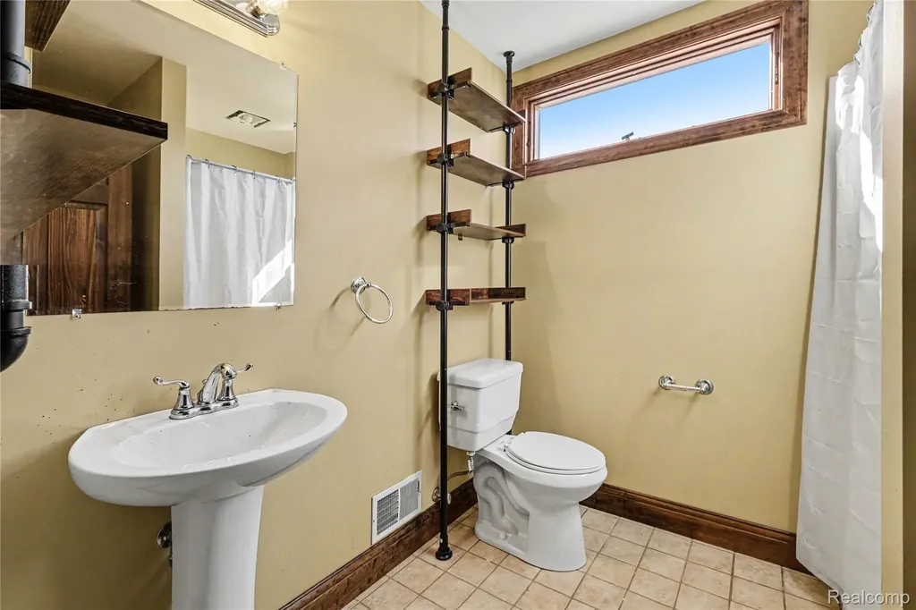 14380 Dice Road Richland Township MI 48626