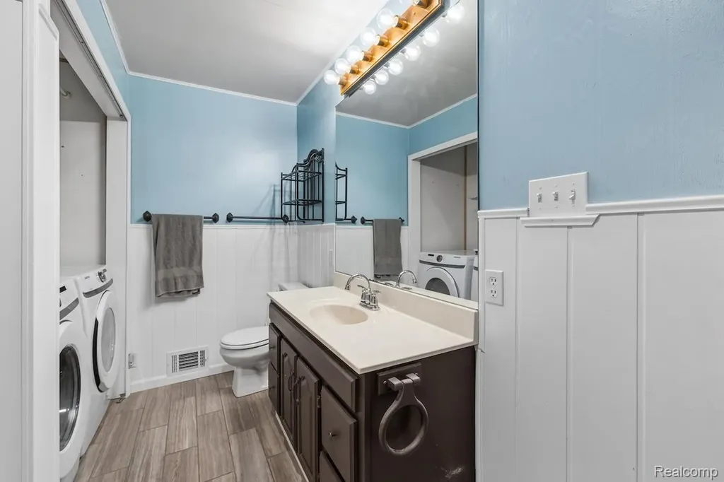 5402 Leland Street Brighton Township MI 48116