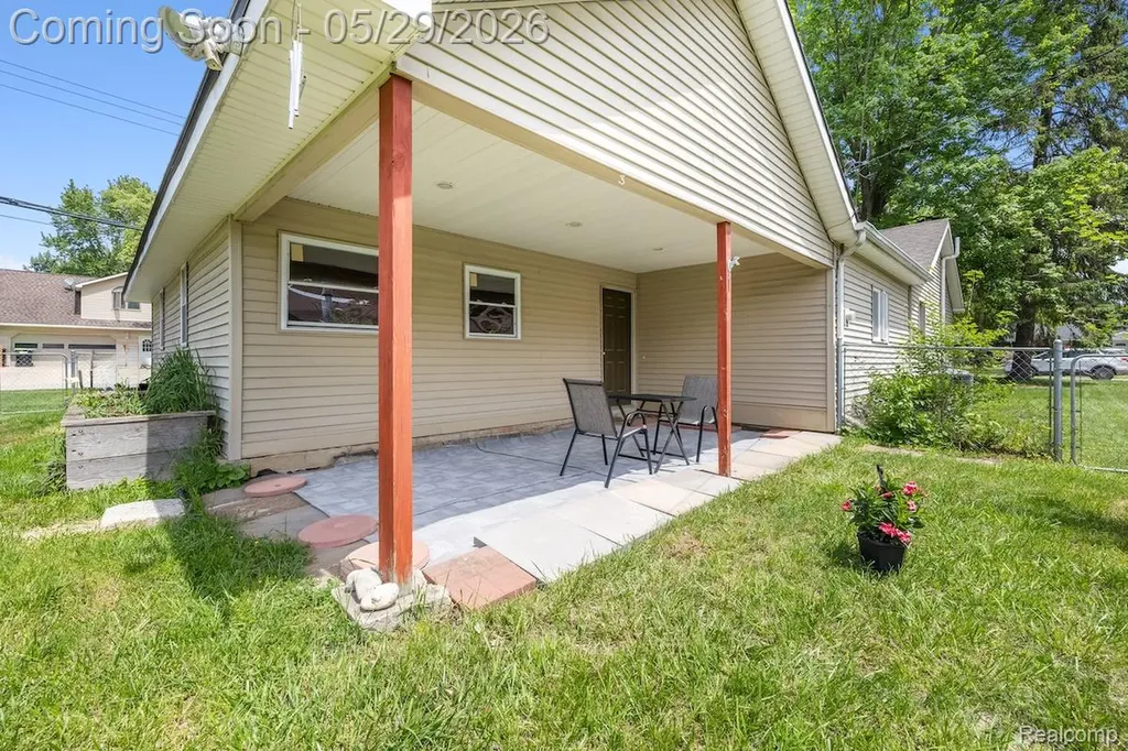 5402 Leland Street Brighton Township MI 48116
