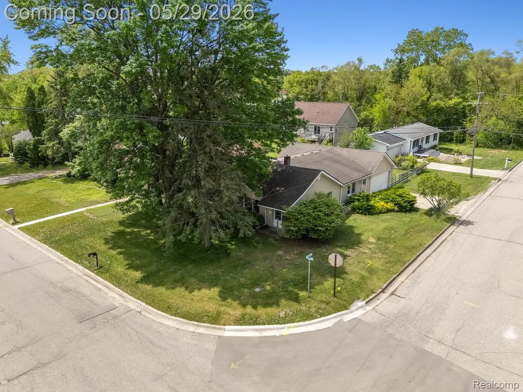 5402 Leland Street Brighton Township MI 48116