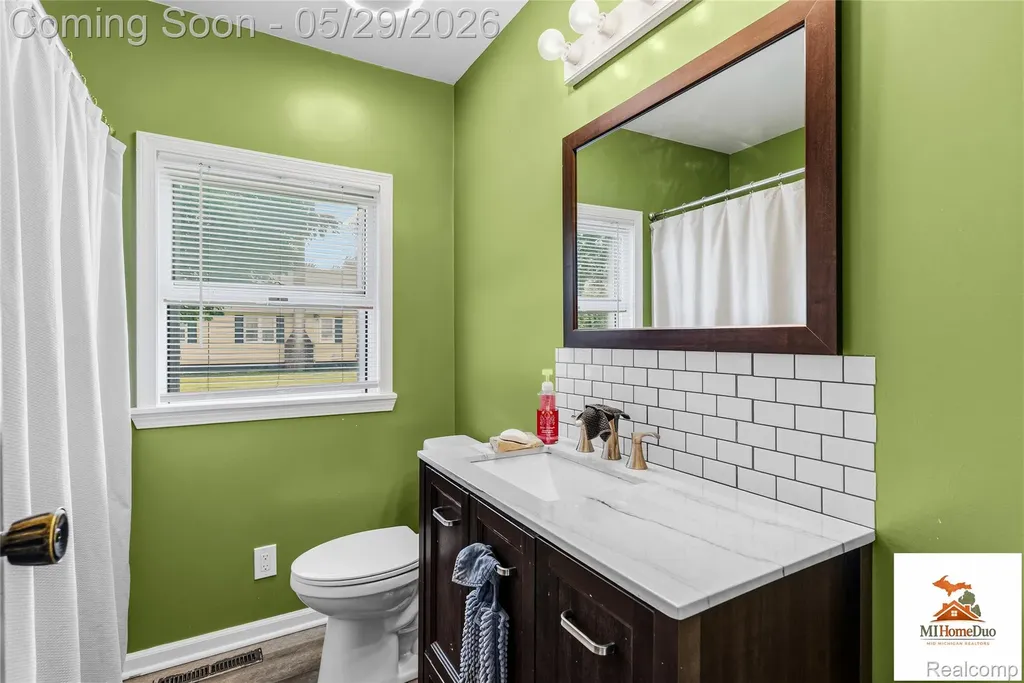 214 S Mcdonnell Street Corunna City MI 48817