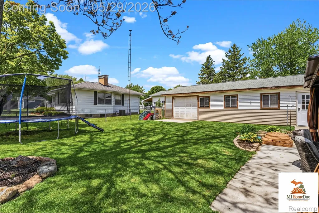 214 S Mcdonnell Street Corunna City MI 48817