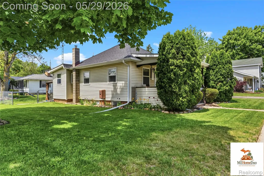 214 S Mcdonnell Street Corunna City MI 48817