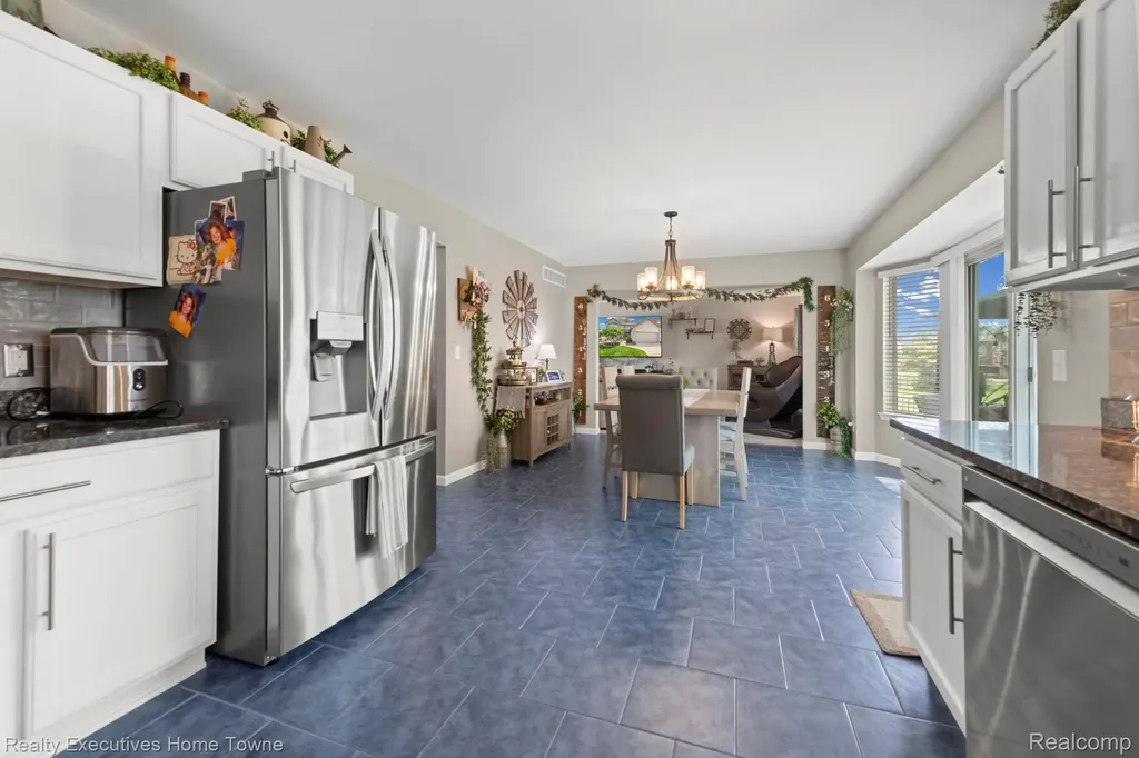 30786 Bramble Court Chesterfield Township MI 48051