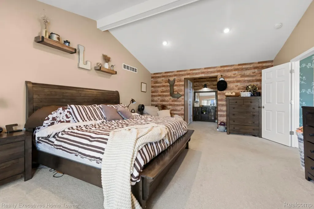 30786 Bramble Court Chesterfield Township MI 48051