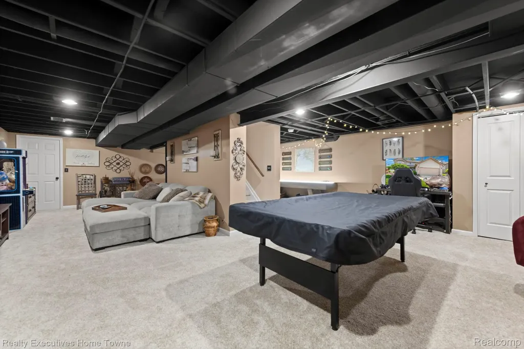 30786 Bramble Court Chesterfield Township MI 48051