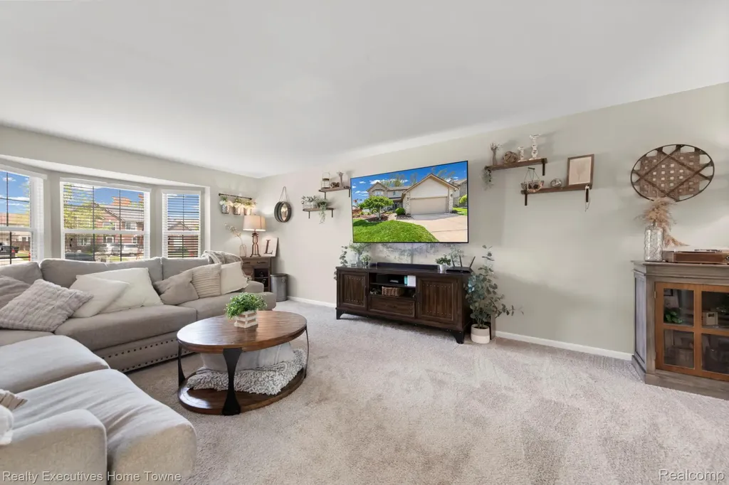30786 Bramble Court Chesterfield Township MI 48051