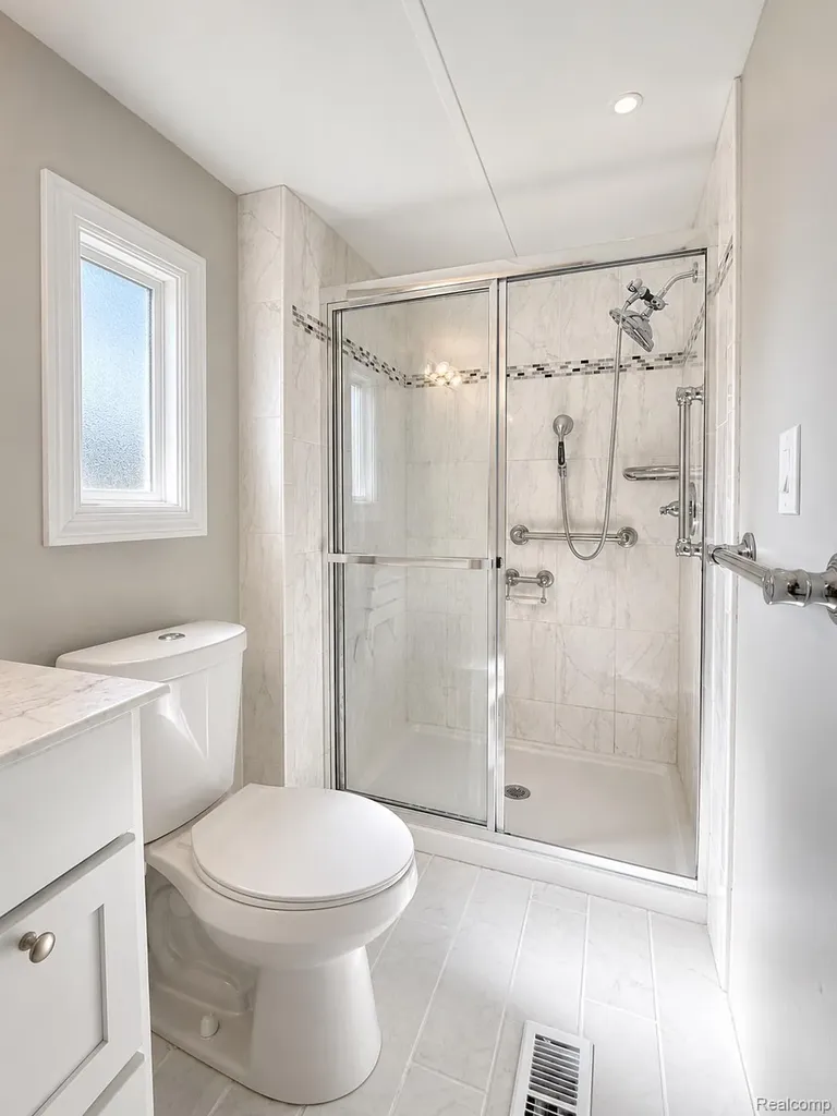 107 Foxpointe Court Swartz Creek City MI 48473