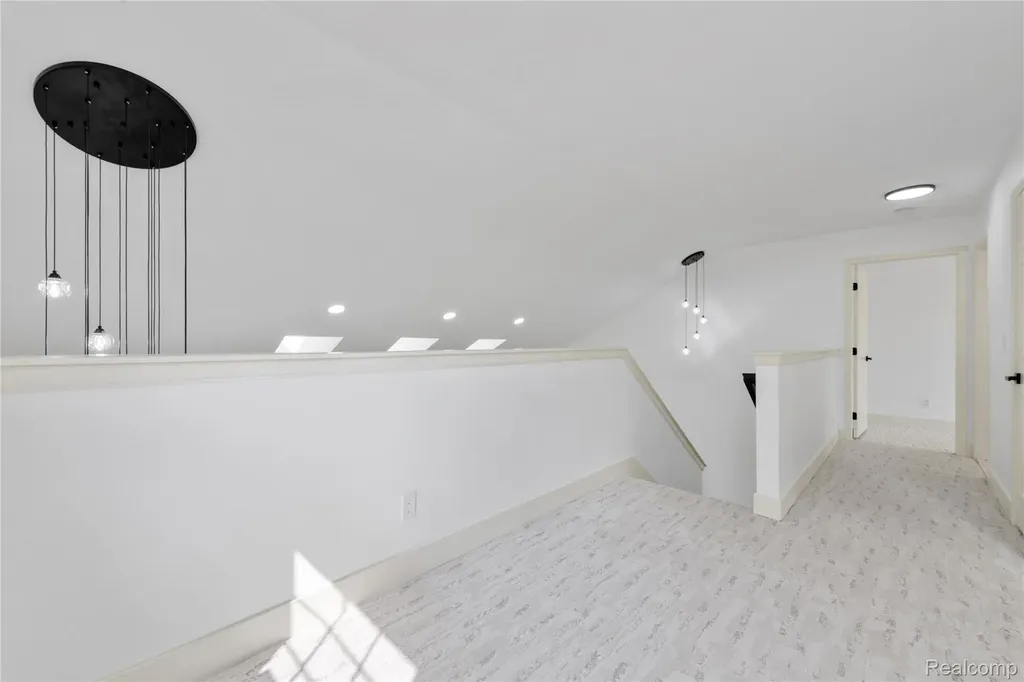 4392 Gateway Circle West Bloomfield Charter Township MI 48322