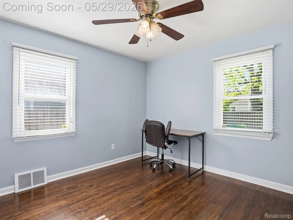 2218 Sprague Avenue Royal Oak City MI 48067