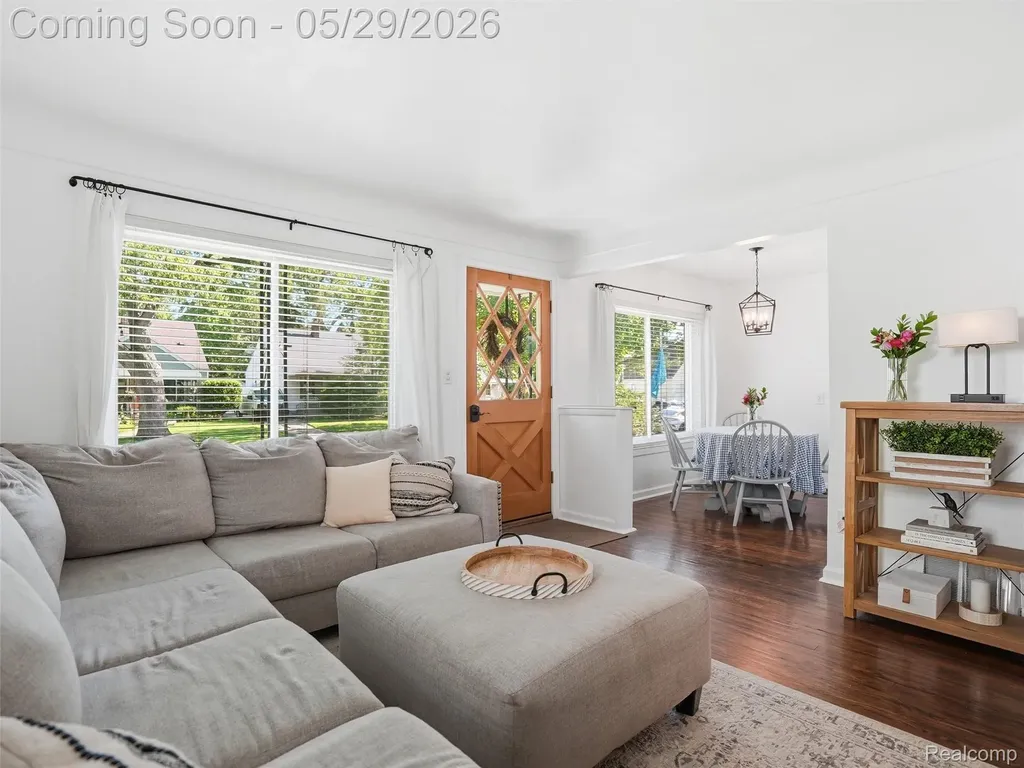 2218 Sprague Avenue Royal Oak City MI 48067