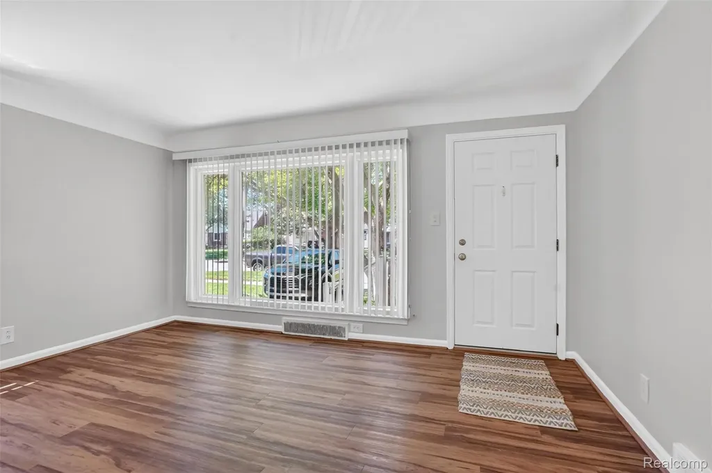 9709 Park Avenue Allen Park City MI 48101