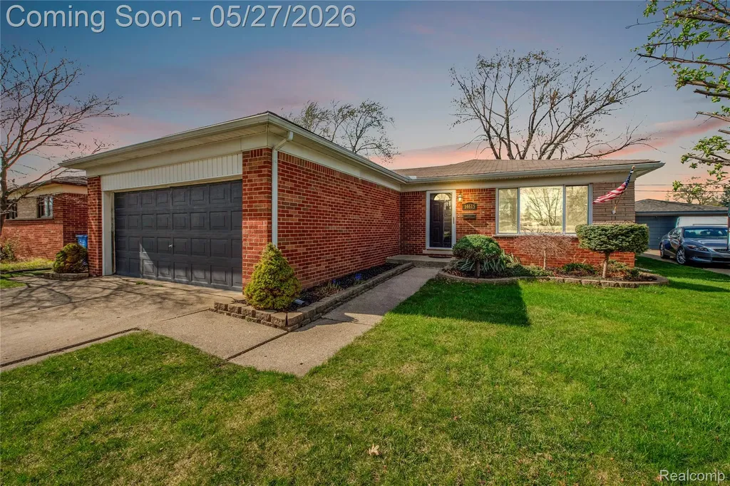 14615 Masonic Boulevard Warren City MI 48088