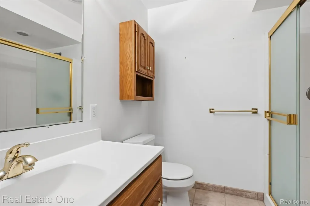 6920 Pontiac Trail West Bloomfield Charter Township MI 48323