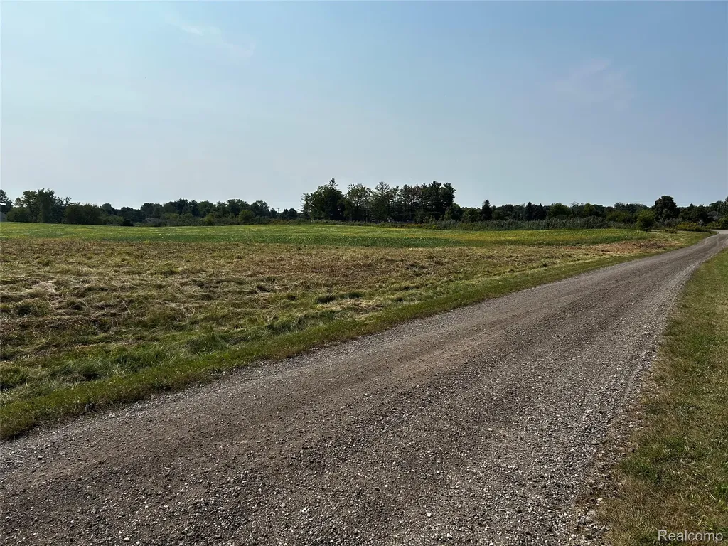 Parcel N N Hacker Road Hartland Township MI 48843
