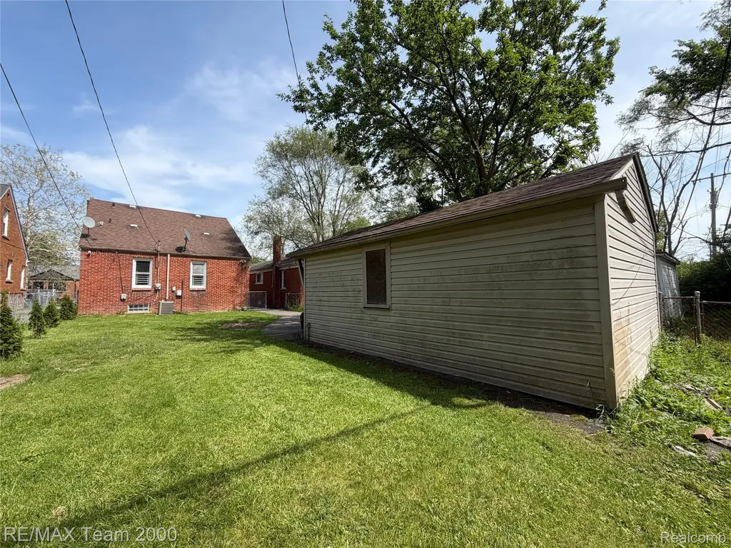 7313 Stout Street Detroit City MI 48228