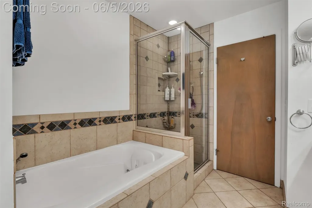 47435 N Shore Drive Van Buren Charter Township MI 48111