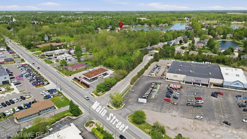 68125 Lake Angela Drive Richmond City MI 48062