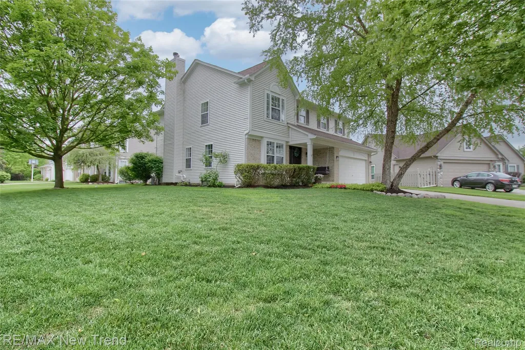 1029 Shetland Drive South Lyon City MI 48178