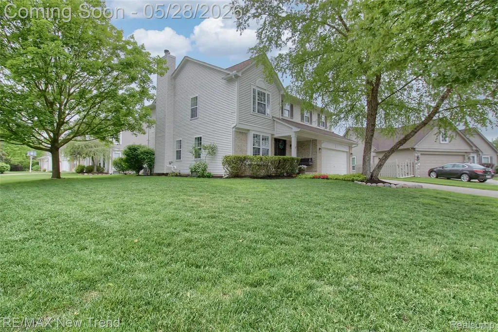 1029 Shetland Drive South Lyon City MI 48178