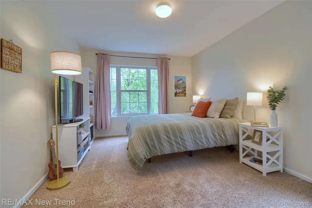 1029 Shetland Drive South Lyon City MI 48178
