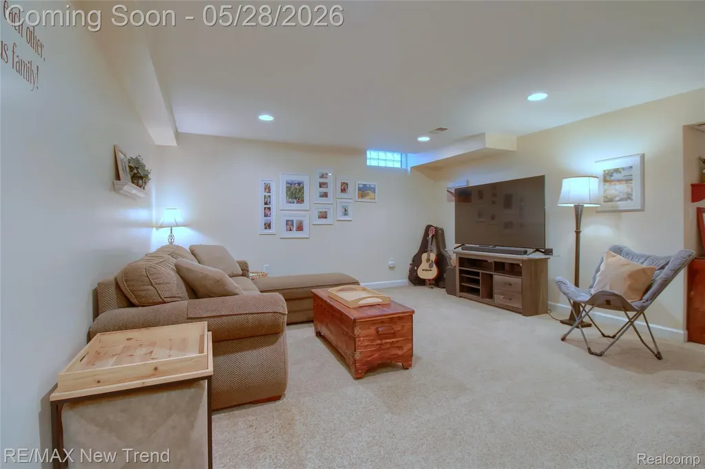 1029 Shetland Drive South Lyon City MI 48178