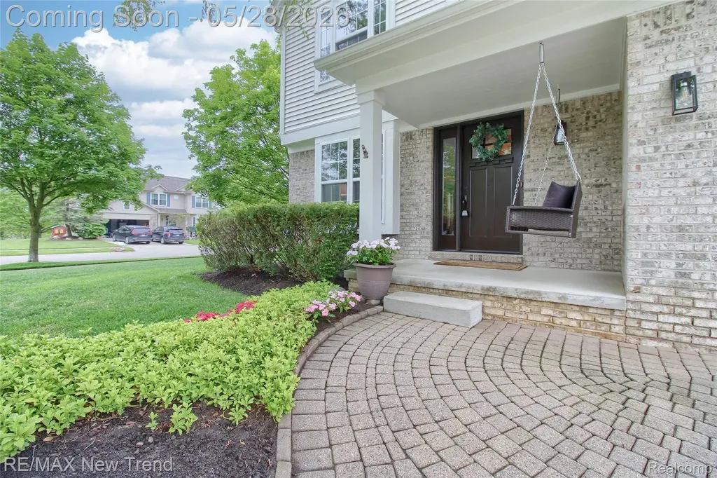 1029 Shetland Drive South Lyon City MI 48178