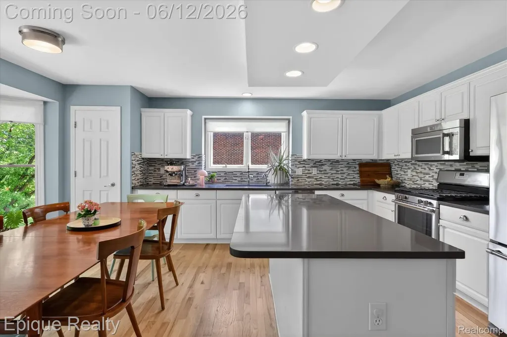 760 Caribou Court Rochester City MI 48307
