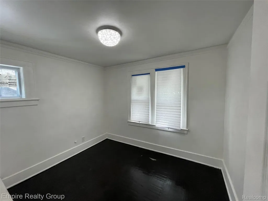 11747 Manor Street Detroit City MI 48204