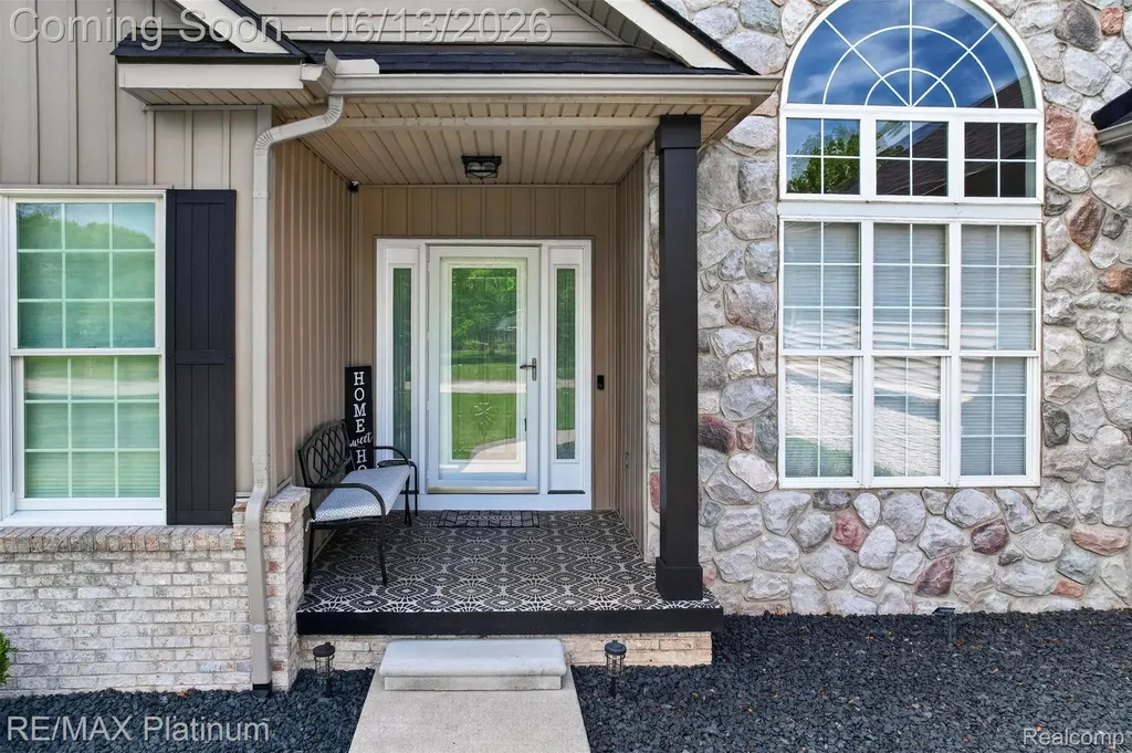 5060 Yax Pointe Drive Marion Township MI 48843