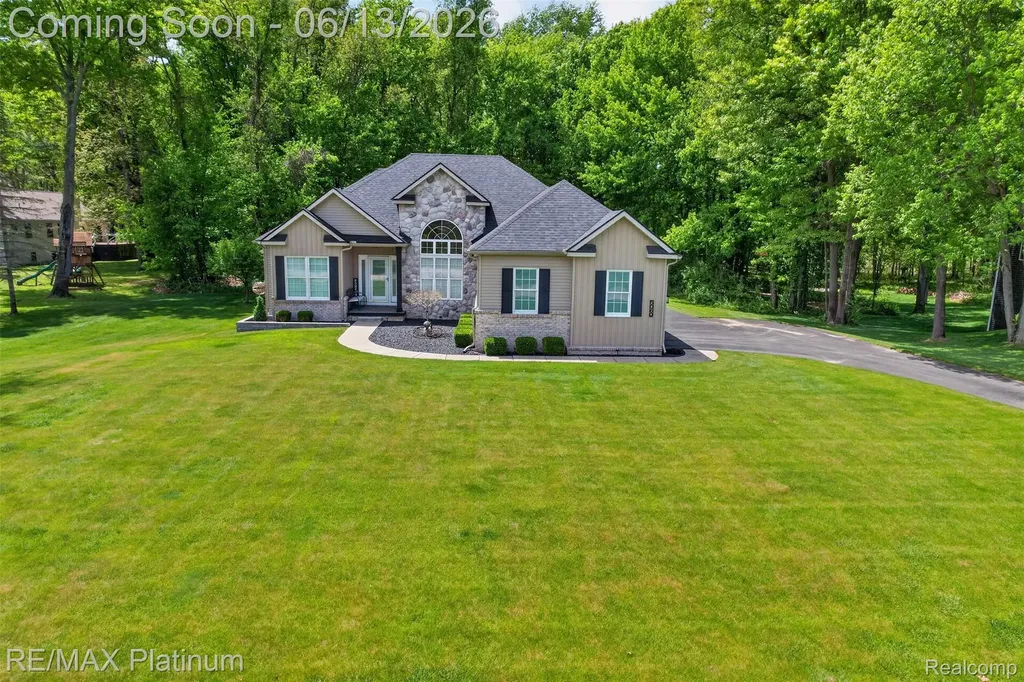 5060 Yax Pointe Drive Marion Township MI 48843