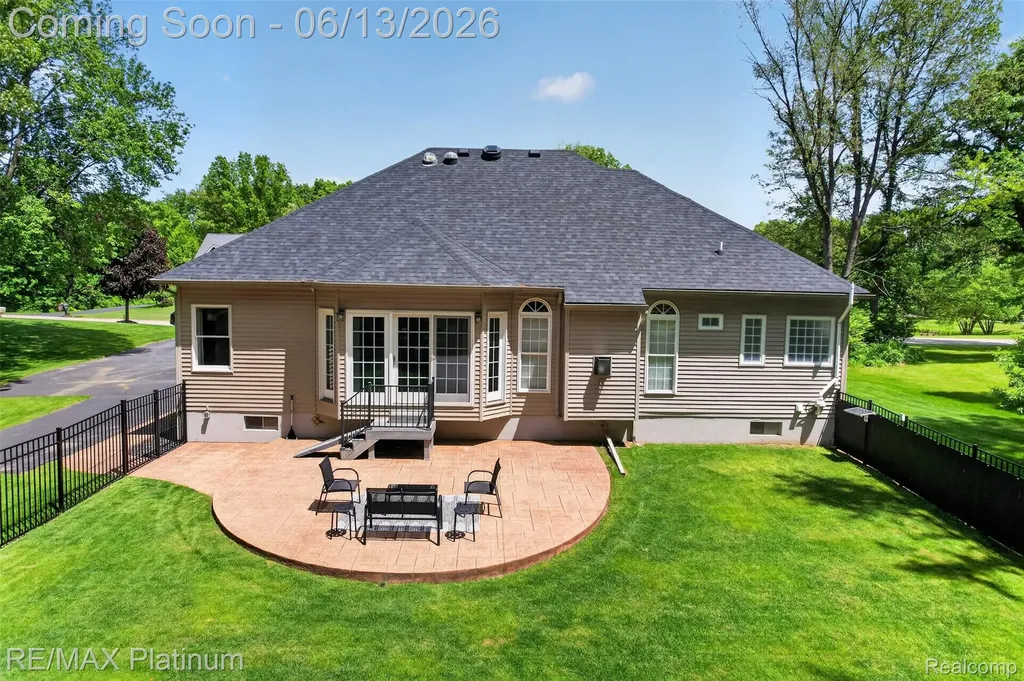 5060 Yax Pointe Drive Marion Township MI 48843