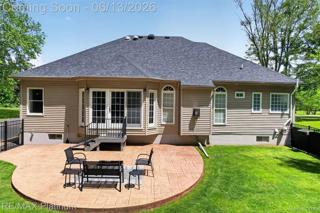 5060 Yax Pointe Drive Marion Township MI 48843