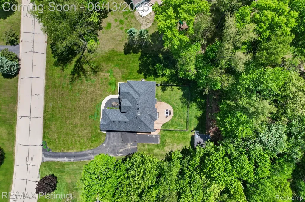 5060 Yax Pointe Drive Marion Township MI 48843