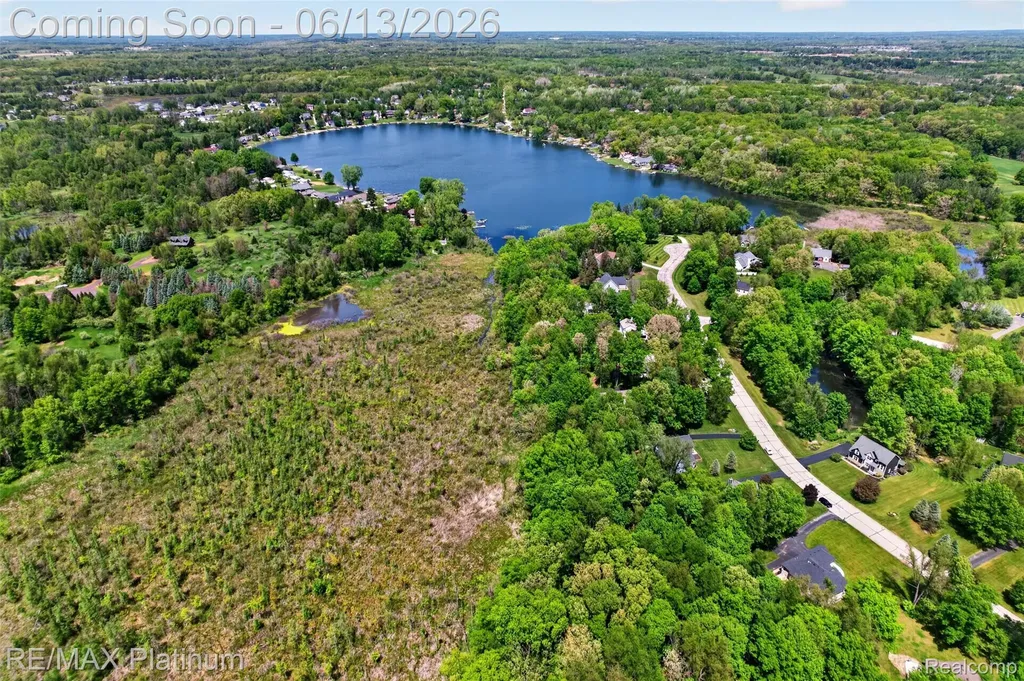 5060 Yax Pointe Drive Marion Township MI 48843