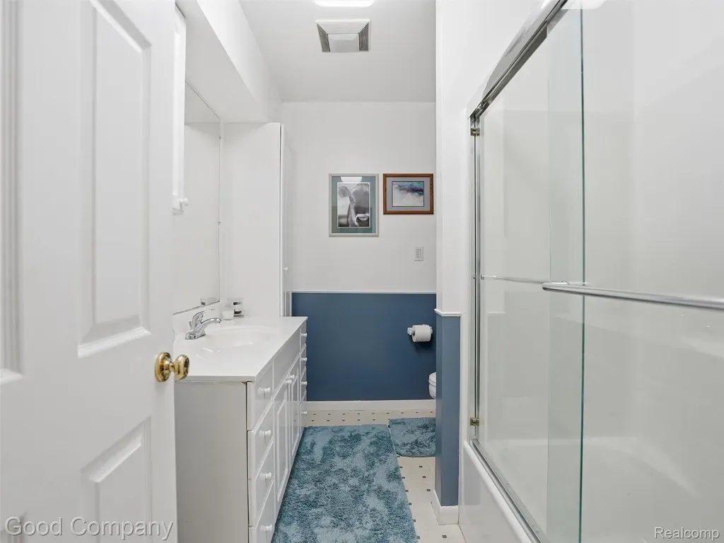 3441 Dunning Road Rochester Hills City MI 48309