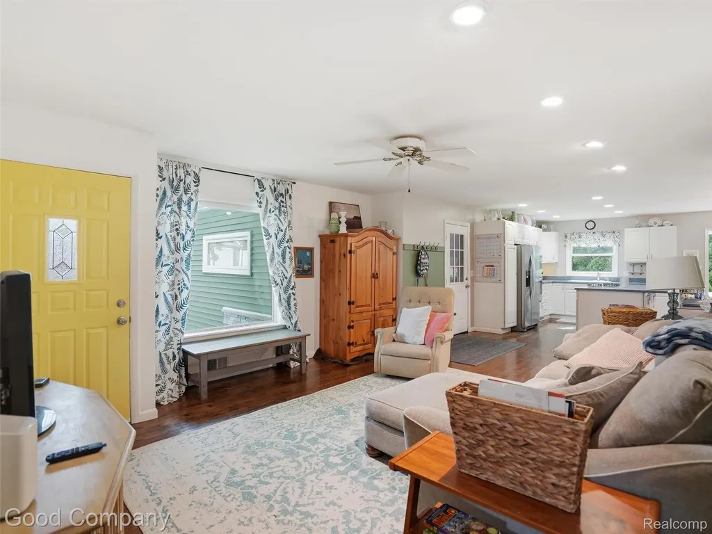 3441 Dunning Road Rochester Hills City MI 48309