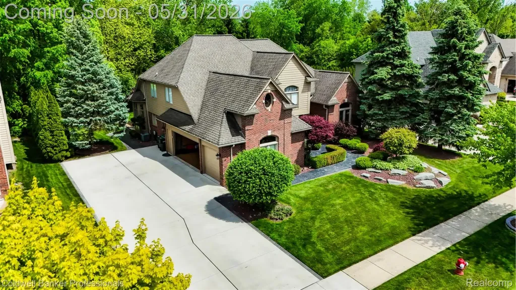 43662 Vintners Place Drive Sterling Heights City MI 48314