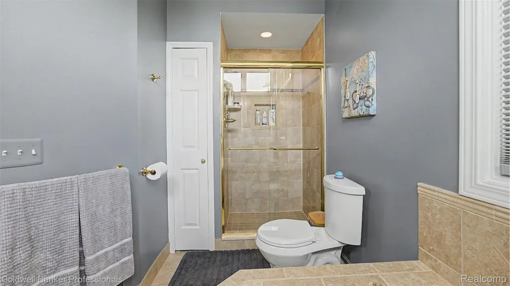 43662 Vintners Place Drive Sterling Heights City MI 48314