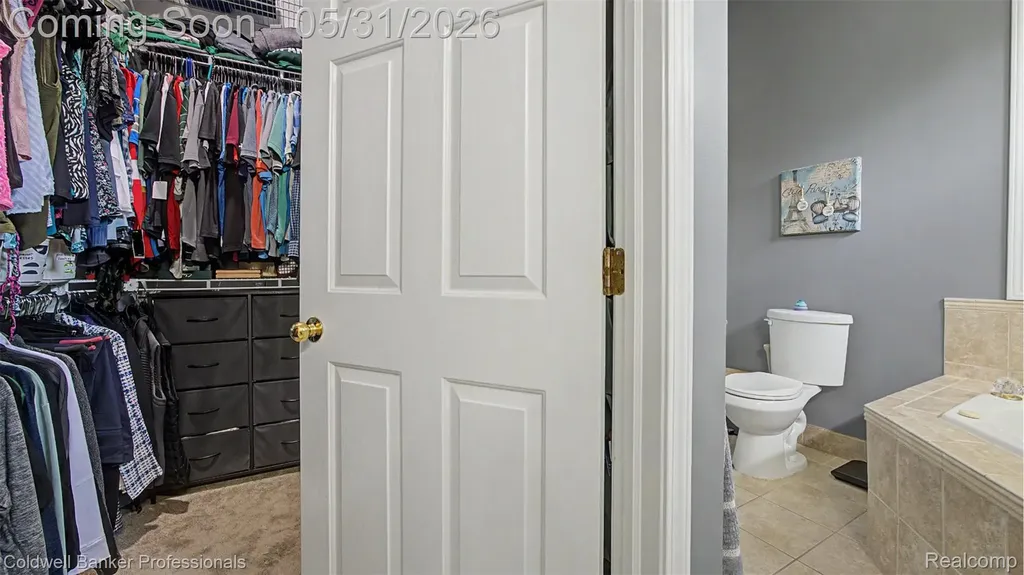 43662 Vintners Place Drive Sterling Heights City MI 48314
