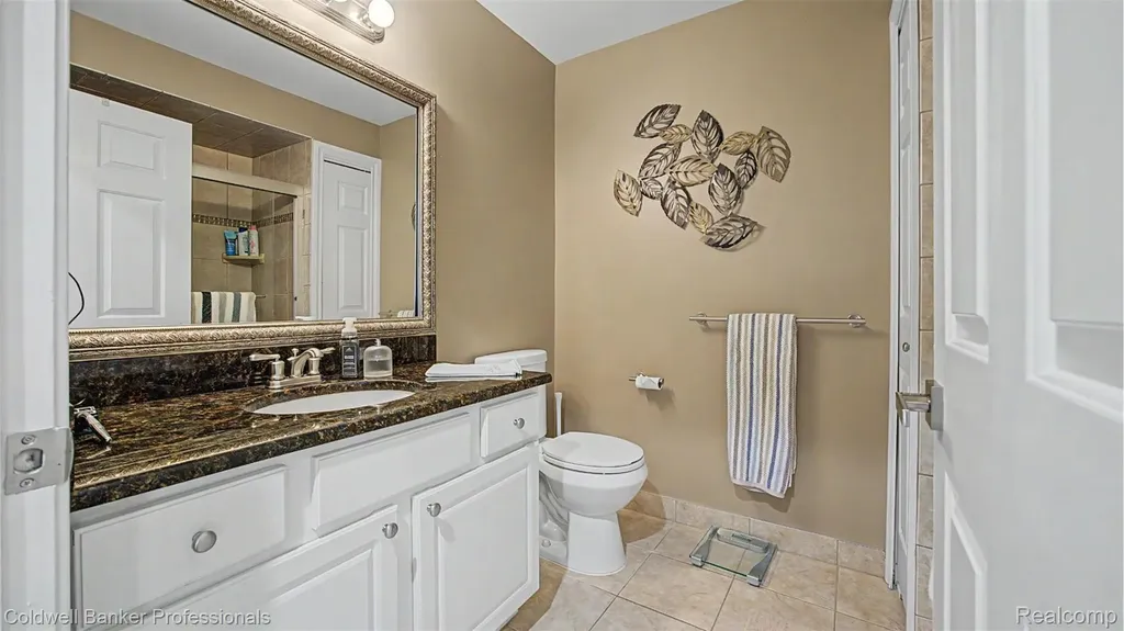43662 Vintners Place Drive Sterling Heights City MI 48314