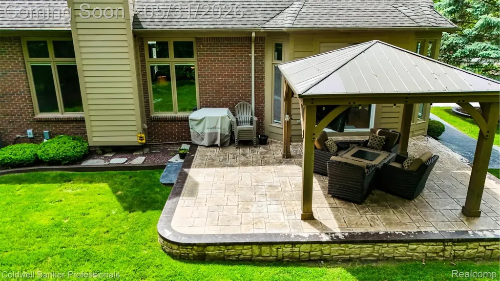 43662 Vintners Place Drive Sterling Heights City MI 48314