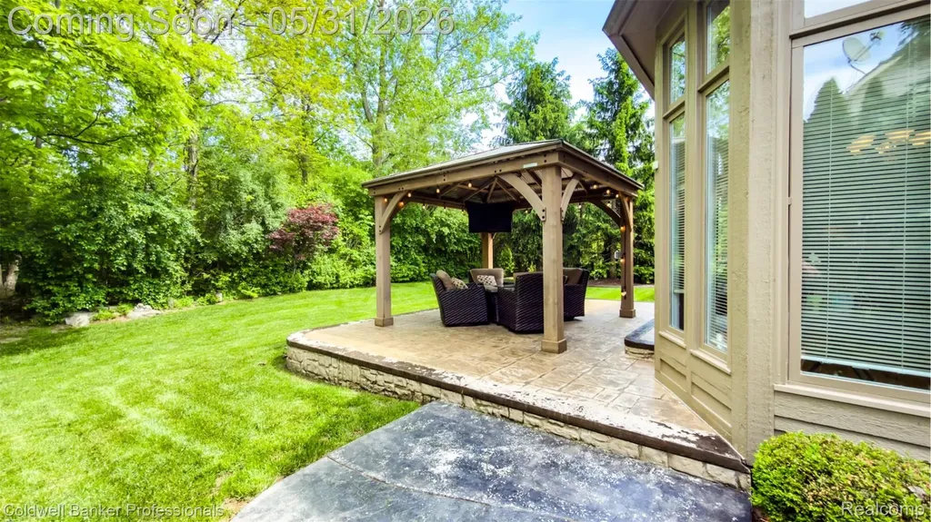 43662 Vintners Place Drive Sterling Heights City MI 48314